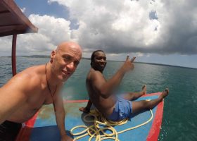 jamaica-scubadiving-divingpassport-boat
